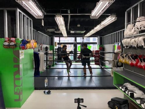 Y'ZD南堀江ジムの店内画像2