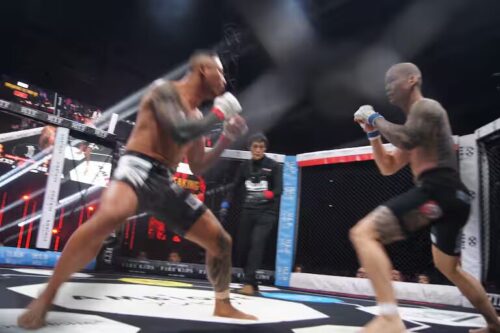 ダイスケ vs.メカ君の画像