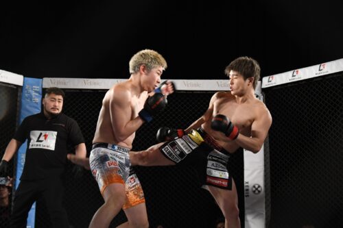 竹見浩史郎  vs 西島恭平の画像 