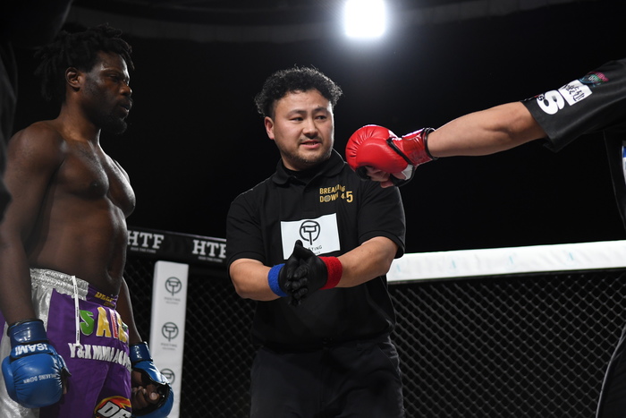 レフリー金野の画像②